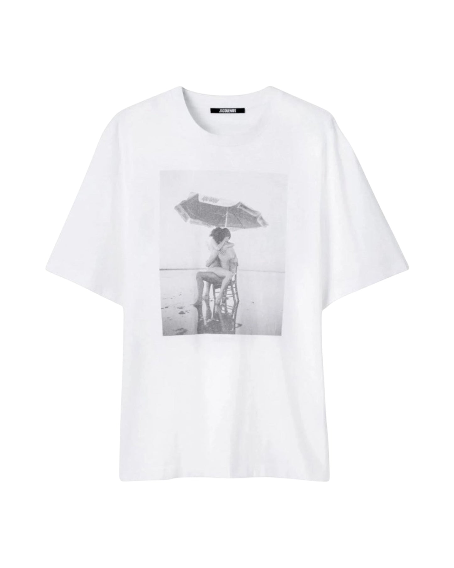 T-shirt blanc en coton MAISON LUXURY avec imprimé photographique artistique sur la poitrine et col rond classique