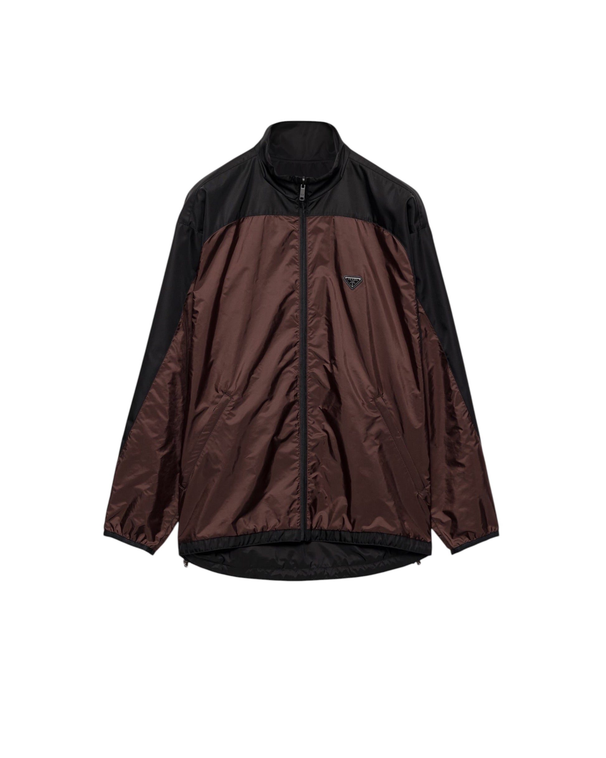 Veste réversible MAISON LUXURY en Re-Nylon marron cacao et noir avec col montant, fermeture zippée et logo triangulaire